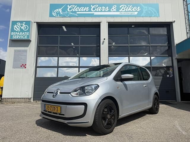 Grijs Gebruikt 2013 VW up! move up! Hatchback | € 4.250 (Eerlijke prijs) - Afbeelding 1/4