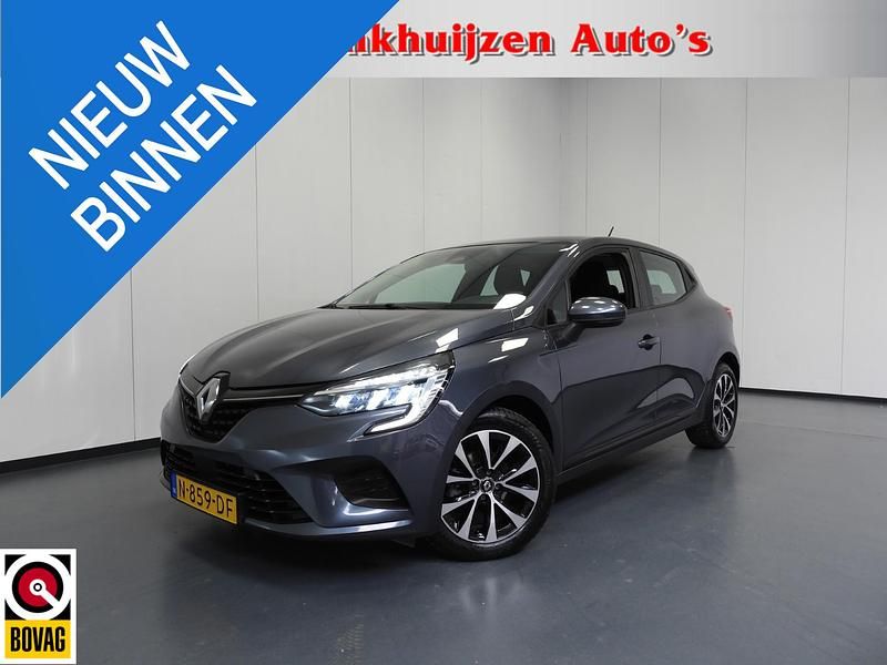 Grijs Gebruikt 2021 Renault Clio V Evolution Hatchback | € 15.140 (Eerlijke prijs) - Afbeelding 1/4