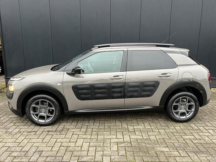 Occasion Citroën C4 Cactus Shine 110 PK (80 kW) 2016 Hatchback