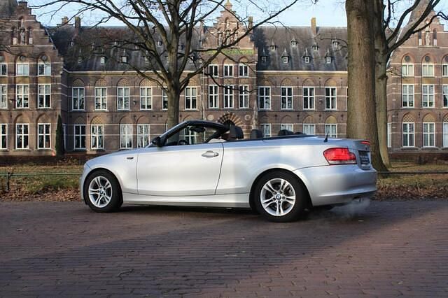 Occasion BMW 118 Cabriolet 143 PK (105 kW) 2009 Grijs (metallic) Cabriolet