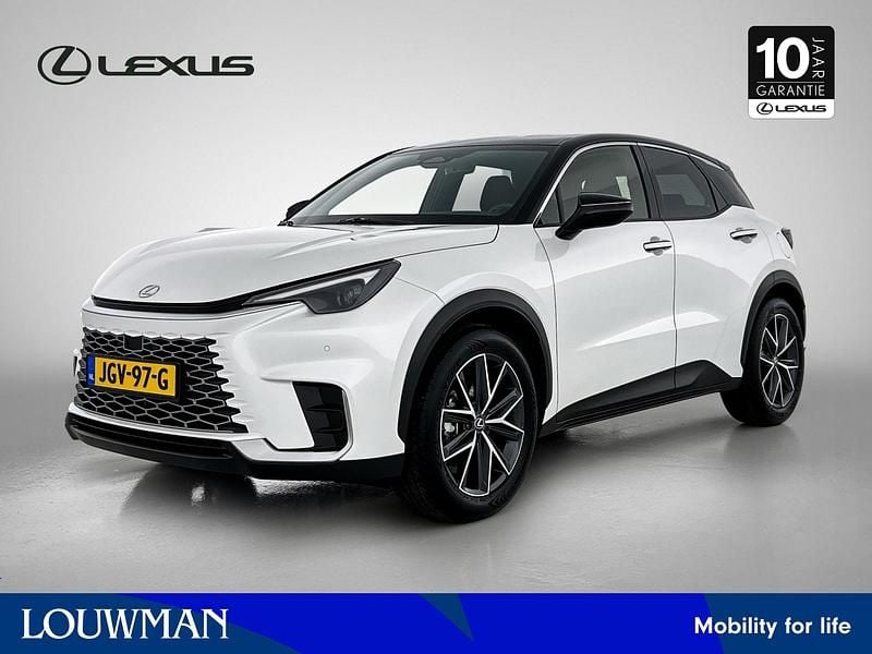 Wit Gebruikt 2025 Lexus LBX SUV | € 40.950 (Eerlijke prijs) - Afbeelding 1/4