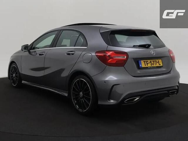 Occasion Mercedes A180 AMG 123 PK (90 kW) 2017 Grijs Hatchback