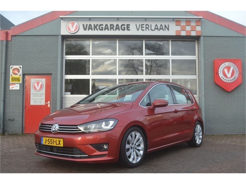 Rood Gebruikt 2014 VW Golf Sportsvan Highline MPV | € 11.500 (Iets duurder) - Afbeelding 1/4