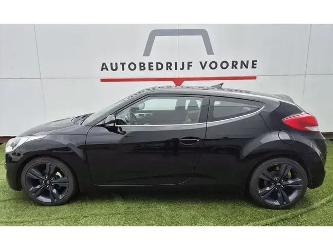 Zwart Gebruikt 2011 Hyundai Veloster Hatchback | € 7.750 (Eerlijke prijs) - Afbeelding 1/4