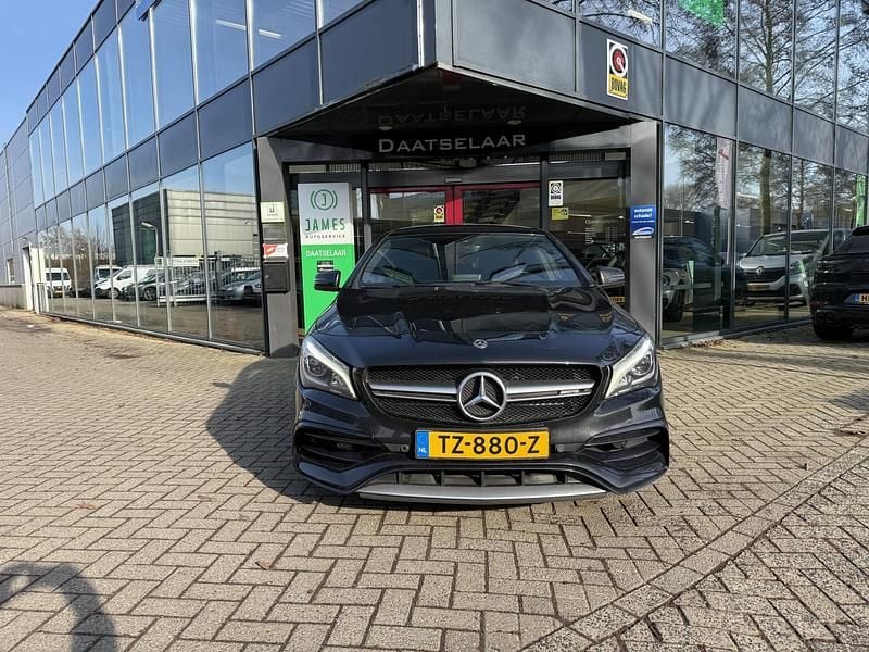 Occasion Mercedes CLA45 AMG Ambition 381 PK (280 kW) 2017 Zwart Sedan
