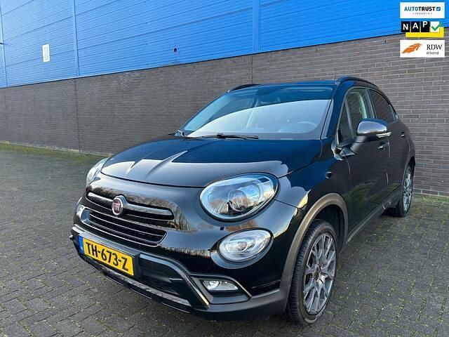 Zwart (metallic) Occasion 2018 Fiat 500X Cross SUV | € 14.750 (Eerlijke prijs) - Afbeelding 1/4