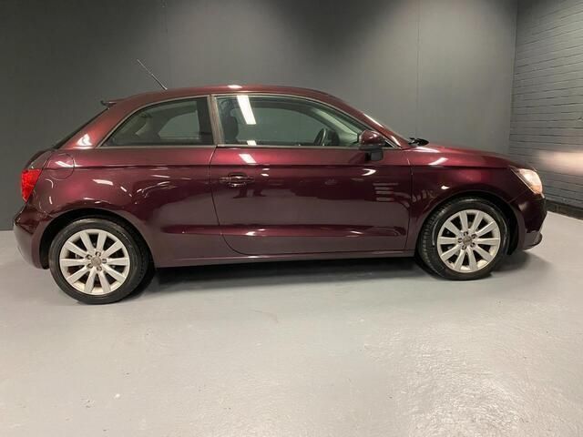 Occasion Audi A1 Ambition 86 PK (63 kW) 2011 Rood Hatchback