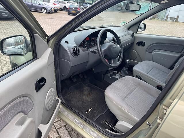 Occasion Dacia Logan MCV Lauréate 105 PK (77 kW) 2008 Beige (metallic) MPV