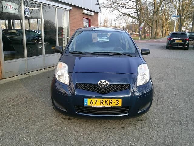 Occasion Toyota Yaris Comfort 101 PK (74 kW) 2011 Blauw (metallic) Hatchback