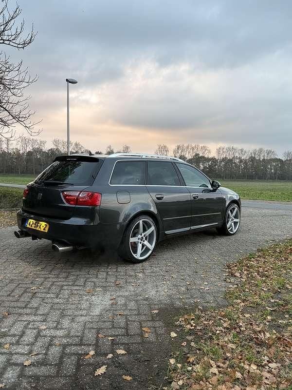 Gebruikt 2011 Seat Exeo Sport Stationwagen | € 5.000 - Afbeelding 1/4