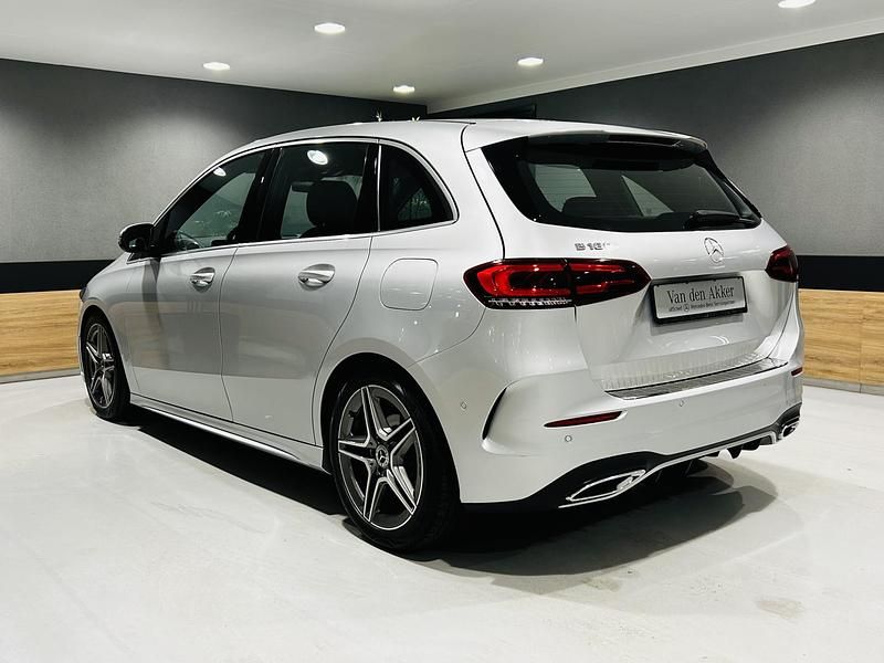Occasion Mercedes B180 AMG 136 PK (100 kW) 2019 Grijs MPV