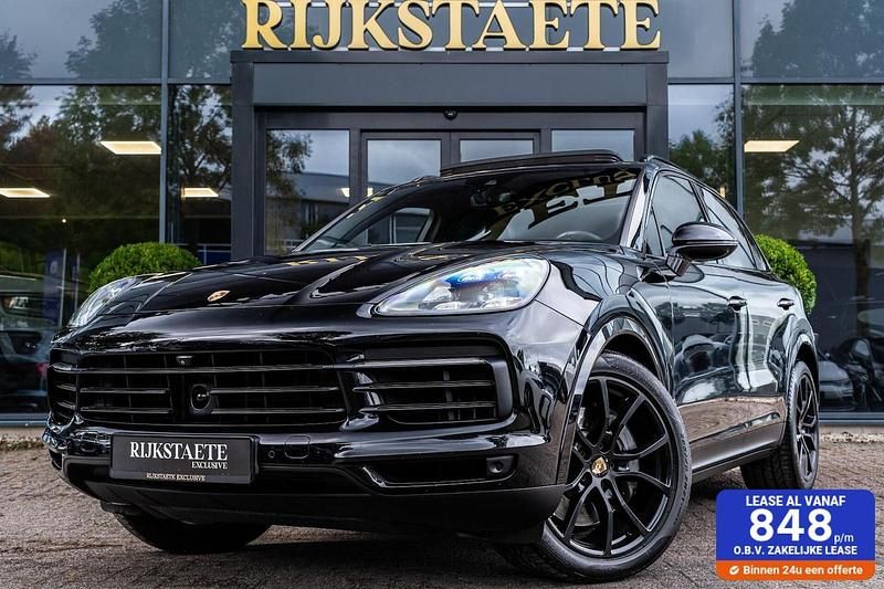 Zwart Gebruikt 2018 Porsche Cayenne Chrono SUV | € 52.900 (Goede deal) - Afbeelding 1/4