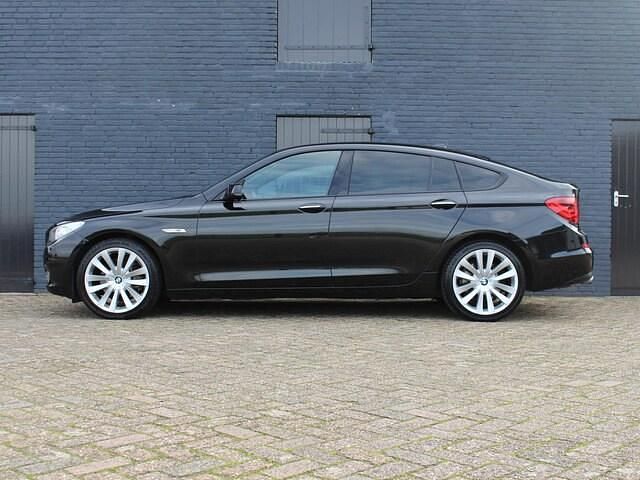 Occasion BMW 535 Executive 2011 Zwart (metallic) Hatchback