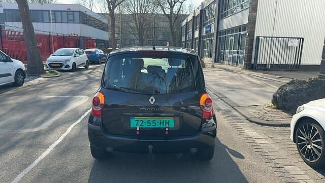Occasion Renault Modus Initiale 112 PK (82 kW) 2004 Zwart MPV