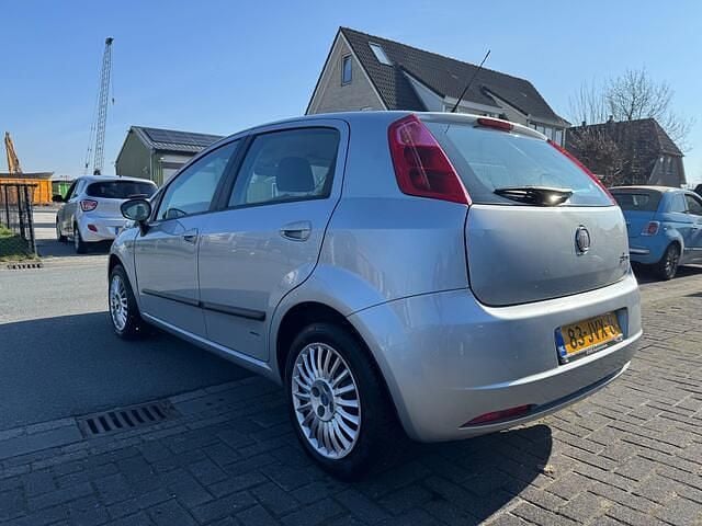 Occasion Fiat Grande Punto Active 65 PK (47 kW) 2007 Grijs Hatchback