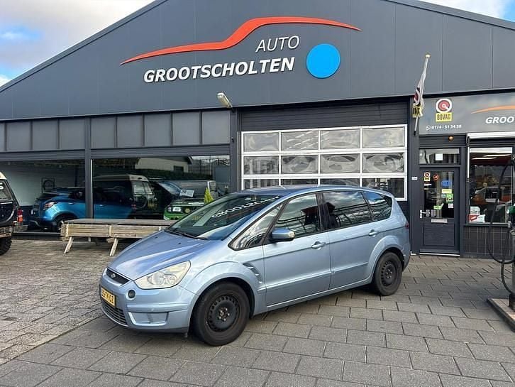 Grijs Gebruikt 2006 Ford S-MAX S MPV | € 2.250 (Goede deal) - Afbeelding 1/4