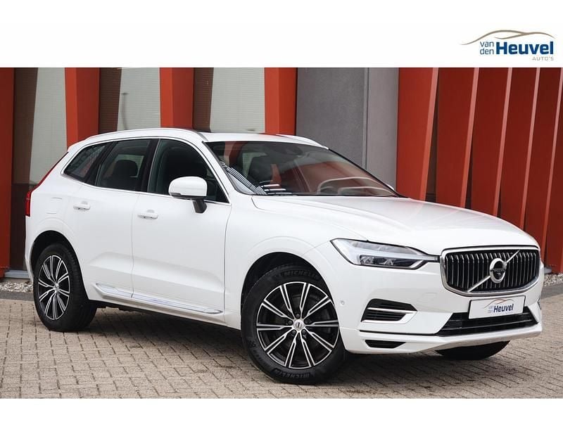 Wit Occasion 2019 Volvo XC60 Inscription SUV | € 32.400 (Goede deal) - Afbeelding 1/4