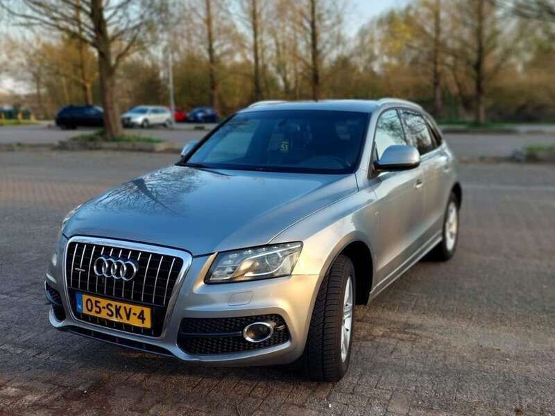 Grijs Gebruikt 2009 Audi Q5 SUV | € 10.000 - Afbeelding 1/4