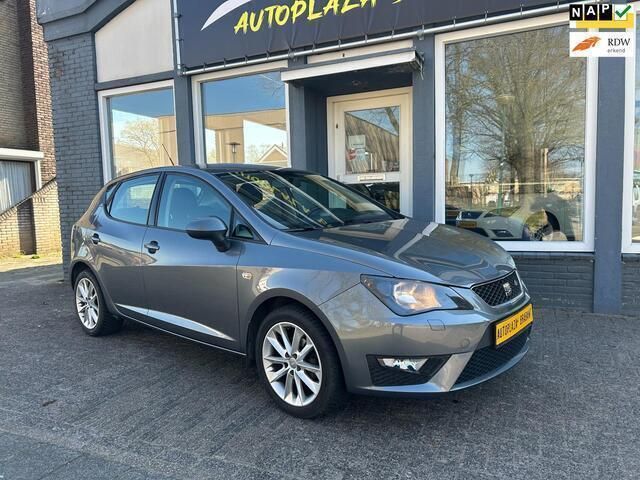 Grijs Gebruikt 2013 Seat Ibiza FR Hatchback | € 8.599 (Iets duurder) - Afbeelding 1/4