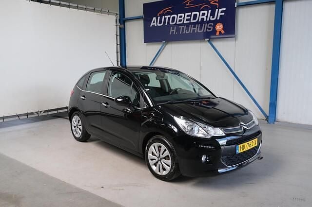 Zwart Gebruikt 2015 Citroën C3 PureTech Hatchback | € 4.750 - Afbeelding 1/4