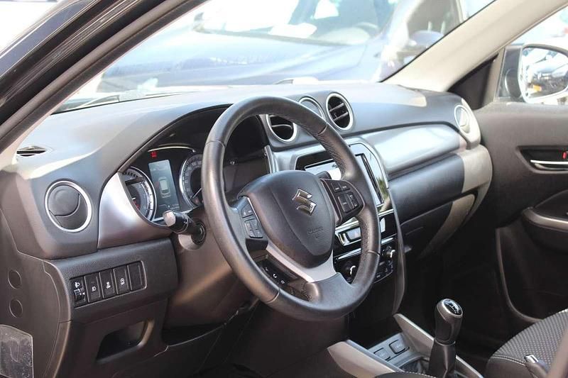 Occasion Suzuki Vitara 112 PK (82 kW) 2020 Zwart SUV