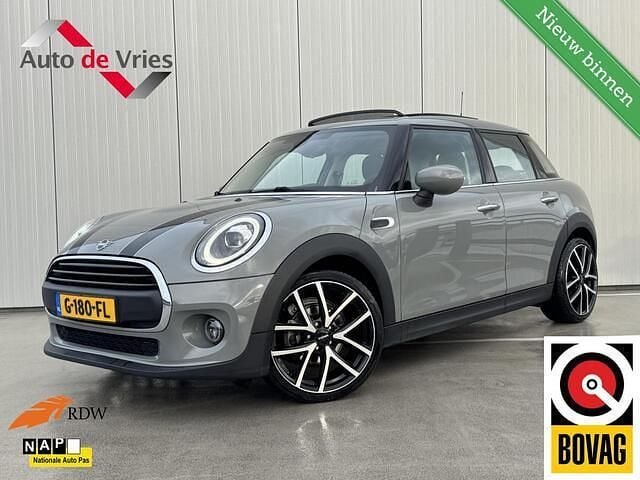 Grijs Gebruikt 2019 Mini ONE Business Hatchback | € 17.750 (Eerlijke prijs) - Afbeelding 1/4