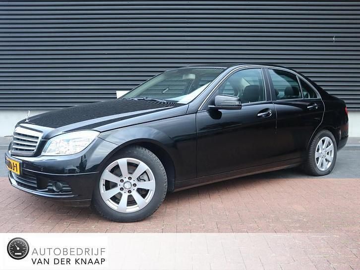 Gebruikt 2010 Mercedes C200 | € 8.950 (Iets duurder) - Afbeelding 1/4