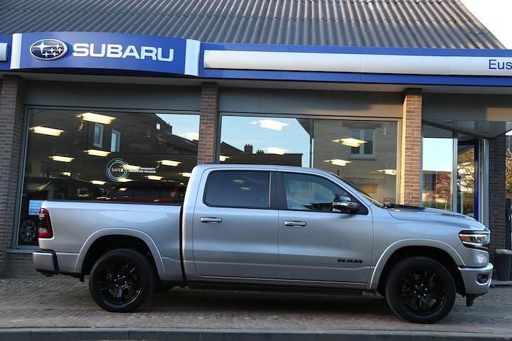 Occasion Dodge Ram Limited 360 PK (264 kW) 2023 Grijs (metallic) Pickup