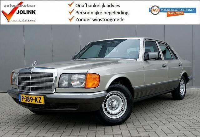 Beige Gebruikt 1985 Mercedes S280 Sedan | € 27.950 - Afbeelding 1/4