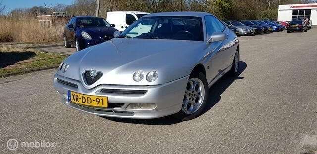 Occasion Alfa Romeo GTV 155 PK (114 kW) 1999 Grijs Coupé