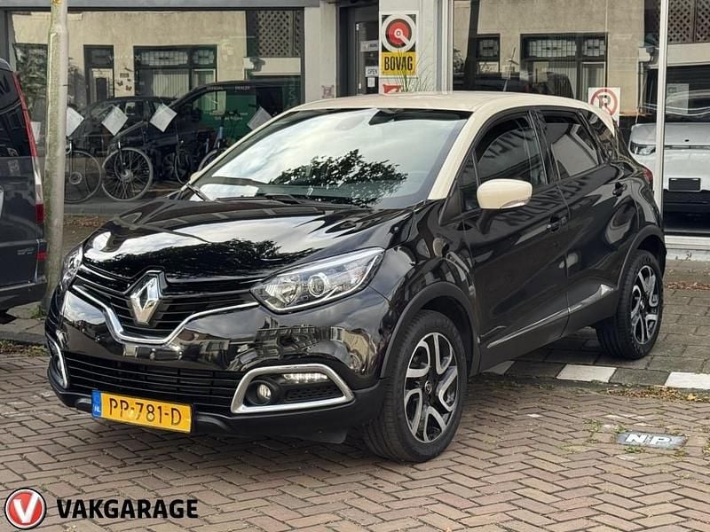 Zwart Gebruikt 2016 Renault Captur Dynamique SUV | € 9.250 (Super prijs) - Afbeelding 1/4