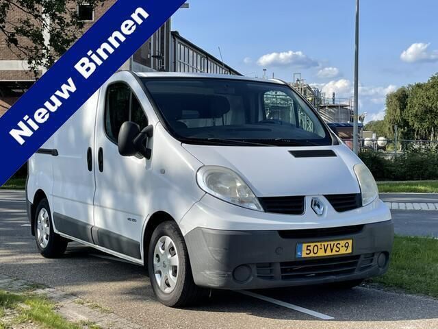 Wit Gebruikt 2008 Renault Trafic Van | € 3.850 (Goede deal) - Afbeelding 1/4