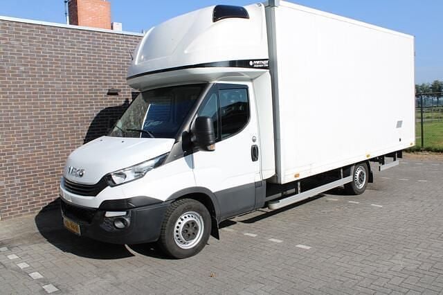 Wit Gebruikt 2018 Iveco Daily Van | € 23.950 (Duur) - Afbeelding 1/4