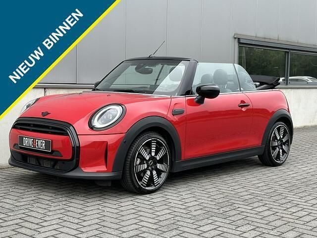 Occasion Mini Cooper Cabriolet 136 PK (100 kW) 2023 Rood Cabriolet