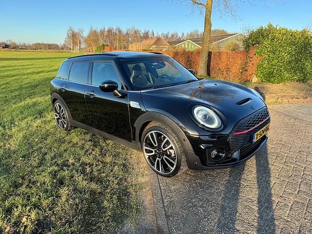 Occasion Mini John Cooper Works Clubman Chili 192 PK (141 kW) 2019 Zwart (metallic) Stationwagen