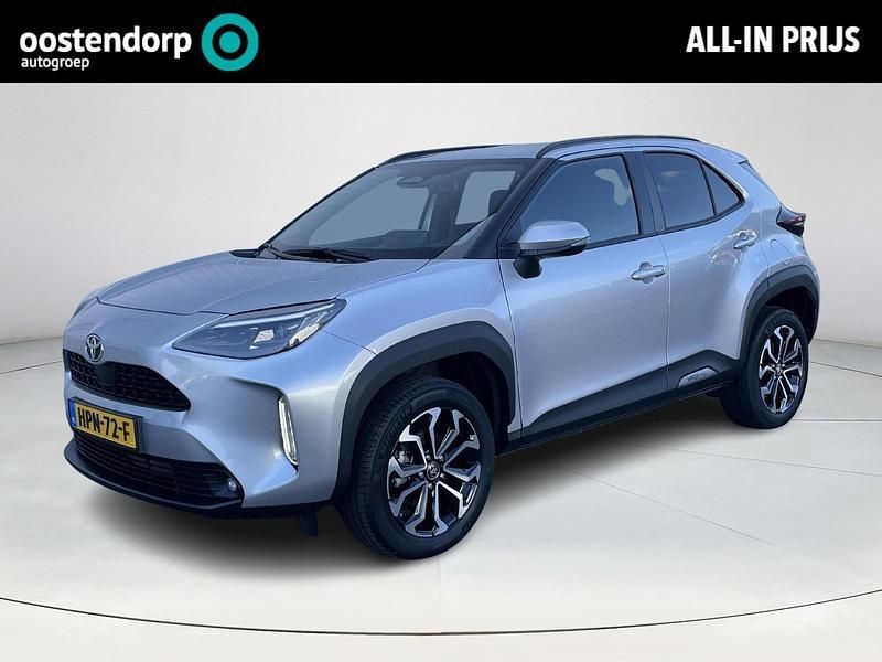 Grijs Gebruikt 2024 Toyota Yaris Cross SUV | € 31.950 (Iets duurder) - Afbeelding 1/4
