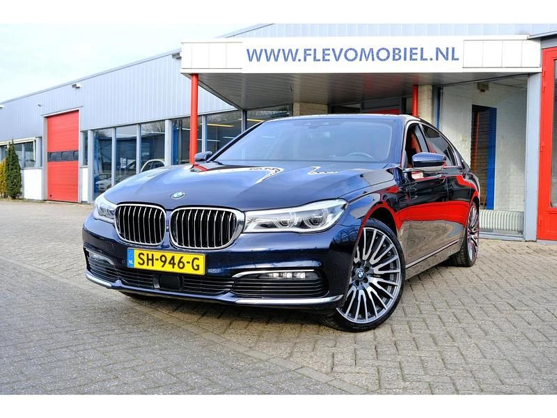 Occasion BMW 740 Executive 259 PK (190 kW) 2018 Blauw Sedan