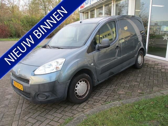 Grijs (metallic) Gebruikt 2013 Peugeot Partner MPV | € 2.283 (Goede deal) - Afbeelding 1/4
