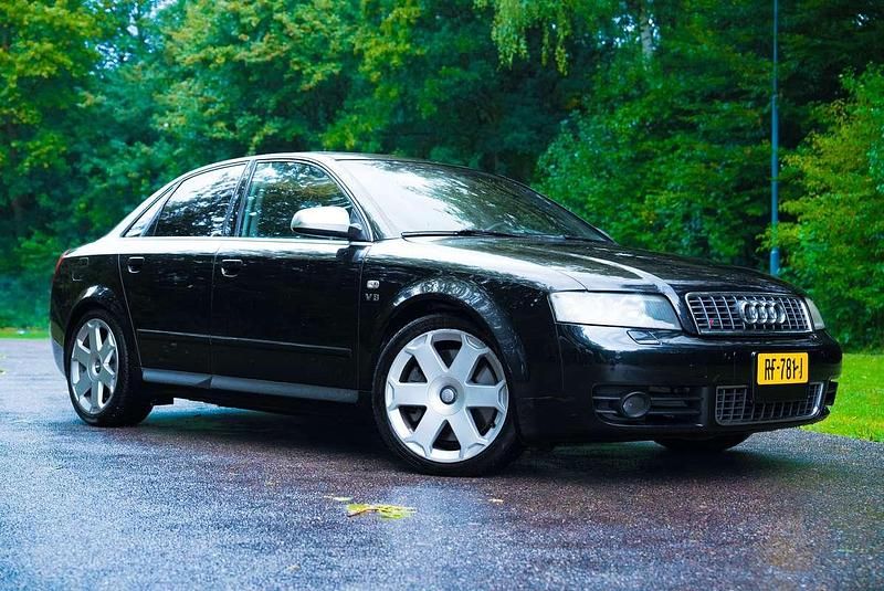 Zwart Gebruikt 2004 Audi S4 Sedan | € 16.900 - Afbeelding 1/4