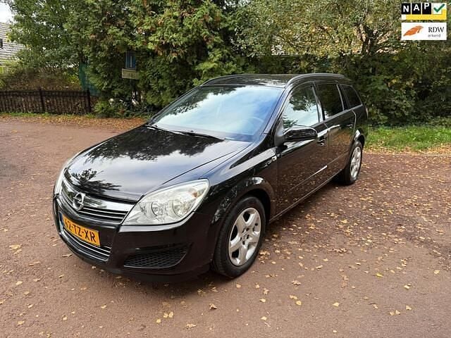 Zwart Gebruikt 2007 Opel Astra Business Stationwagen | € 2.449 (Goede deal) - Afbeelding 1/3