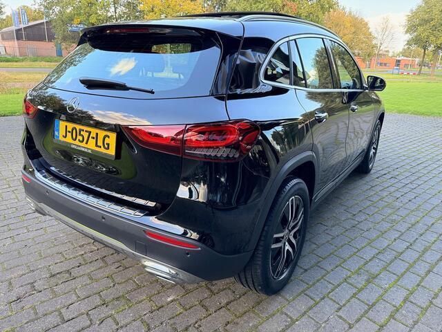 Occasion Mercedes GLA200 Business 163 PK (119 kW) 2020 Zwart SUV