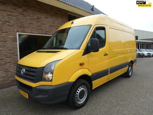 Occasion VW Crafter 136 PK (100 kW) 2013 Geel Van