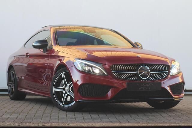 Rood Gebruikt 2017 Mercedes C300 Prestige Coupé | € 28.500 (Eerlijke prijs) - Afbeelding 1/4