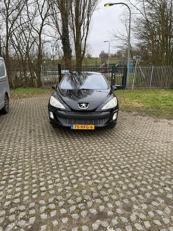 Occasion Peugeot 308 119 PK (87 kW) 2008