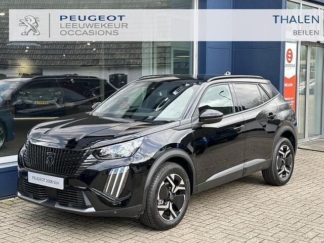 Zwart Gebruikt 2024 Peugeot 2008 Allure SUV | € 25.850 (Eerlijke prijs) - Afbeelding 1/4