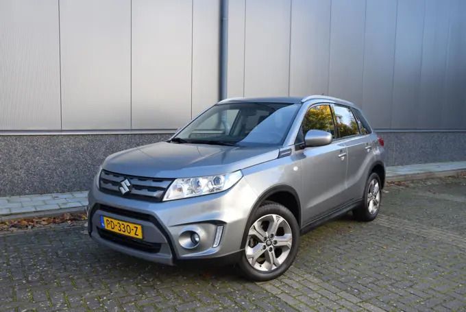 Occasion Suzuki Vitara Exclusive 120 PK (88 kW) 2017 Grijs SUV