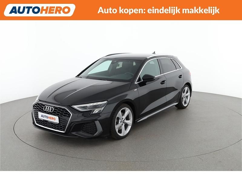 Zwart (metallic) Occasion 2021 Audi A3 Sportback e-tron Hatchback | € 24.850 (Super prijs) - Afbeelding 1/4