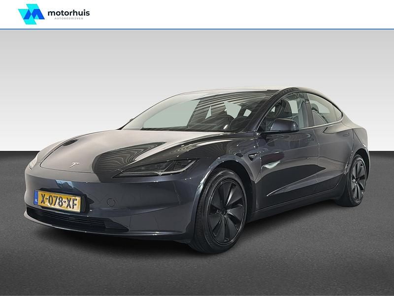 Occasion Tesla Model 3 366 kW (498 PK) 2024 Grijs Sedan