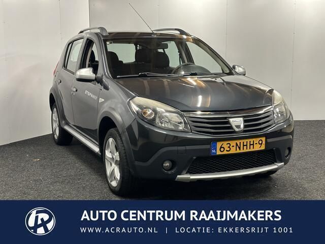 Grijs Gebruikt 2010 Dacia Sandero Stepway Hatchback | € 3.940 (Eerlijke prijs) - Afbeelding 1/4