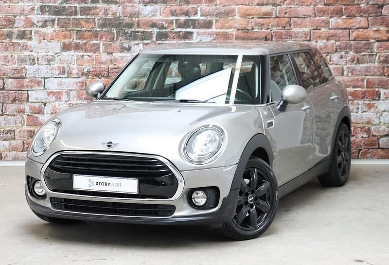Occasion Mini Cooper Clubman Business 136 PK (100 kW) 2016 Grijs (metallic) Stationwagen